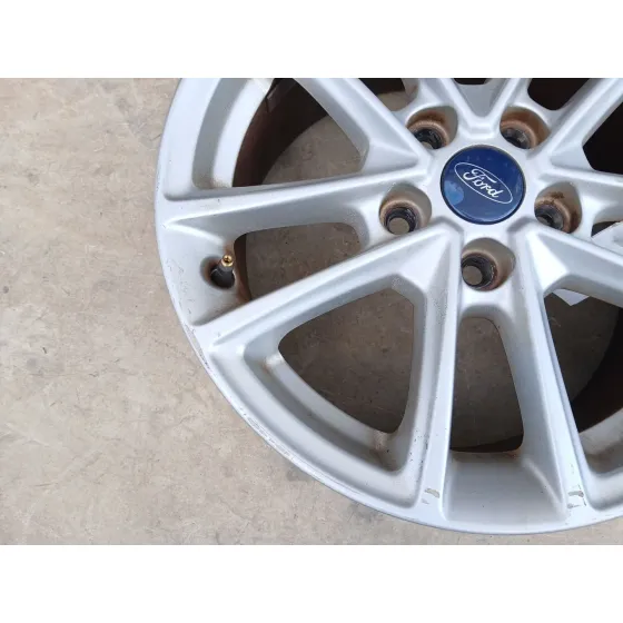 Llanta para Ford Focus Iii