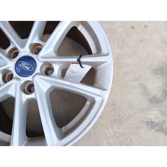 Llanta para Ford Focus Iii