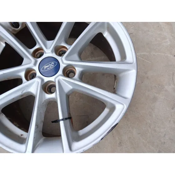 Llanta para Ford Focus Iii