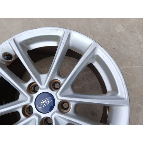 Llanta para Ford Focus Iii