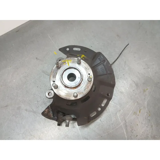 Mangueta Delantera Izquierda para Kia Ceed (Cd)
