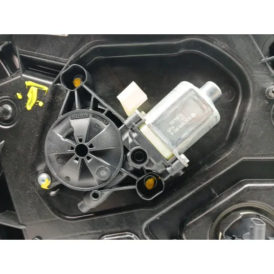 Elevalunas Delantero Izquierdo para Skoda Octavia Iv (Nx3, Nn3, Pv3)
