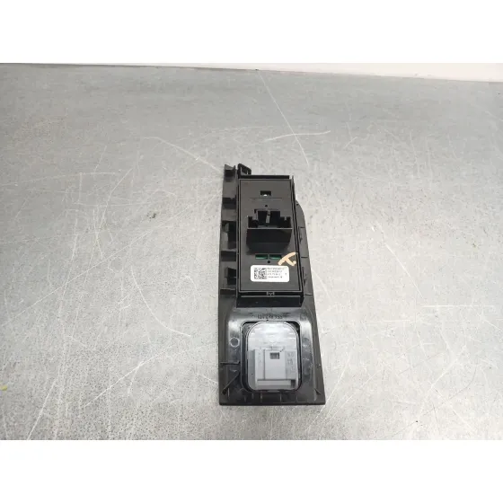Mando Elevalunas Delantero Izquierdo para Skoda Octavia Iv (Nx3, Nn3, Pv3)
