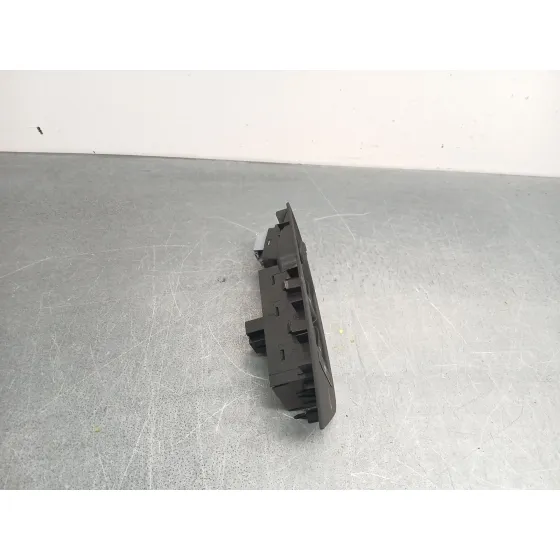 Mando Elevalunas Delantero Izquierdo para Skoda Octavia Iv (Nx3, Nn3, Pv3)