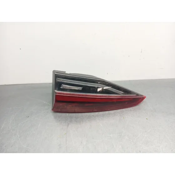 Piloto Trasero Derecho Interior para Skoda Octavia Iv (Nx3, Nn3, Pv3)