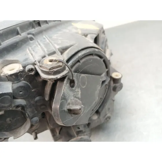 Faro Izquierdo para Skoda Yeti (5L)