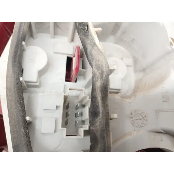 Piloto Trasero Izquierdo para Skoda Yeti (5L)