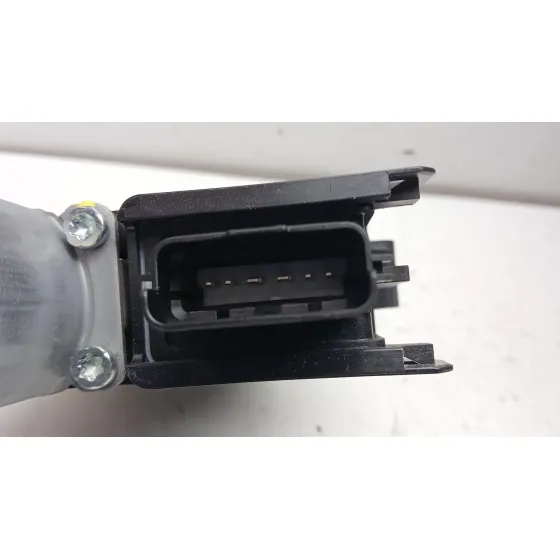 Motor Elevalunas Delantero Izquierdo para Kia Sorento Ii (Xm)