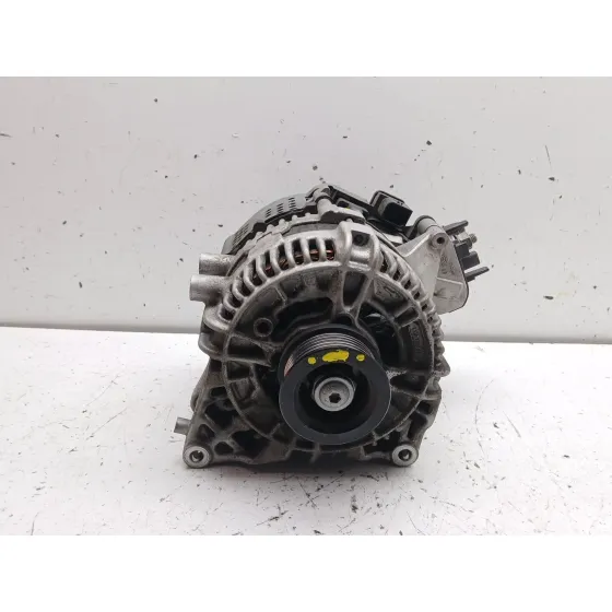 Alternador para Ford Puma (J2K, Cf7)