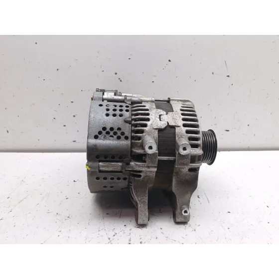 Alternador para Ford Puma (J2K, Cf7)