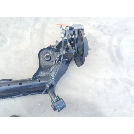 Puente Trasero para Ford Puma (J2K, Cf7)