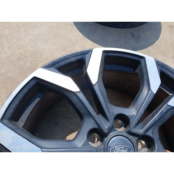Llanta para Ford Puma (J2K, Cf7)