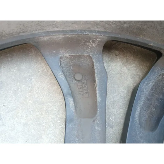 Llanta para Ford Puma (J2K, Cf7)