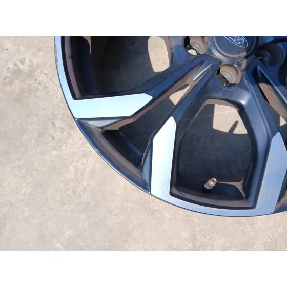 Llanta para Ford Puma (J2K, Cf7)