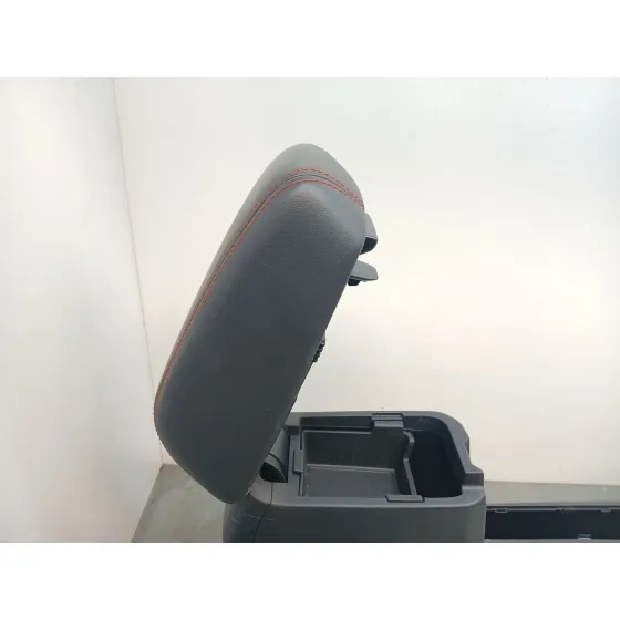 Apoyabrazos Central para Ford Puma (J2K, Cf7)