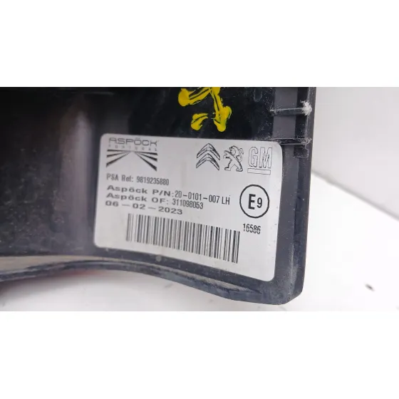 Piloto Trasero Izquierdo para Opel Combo E Tour / Life (K9)