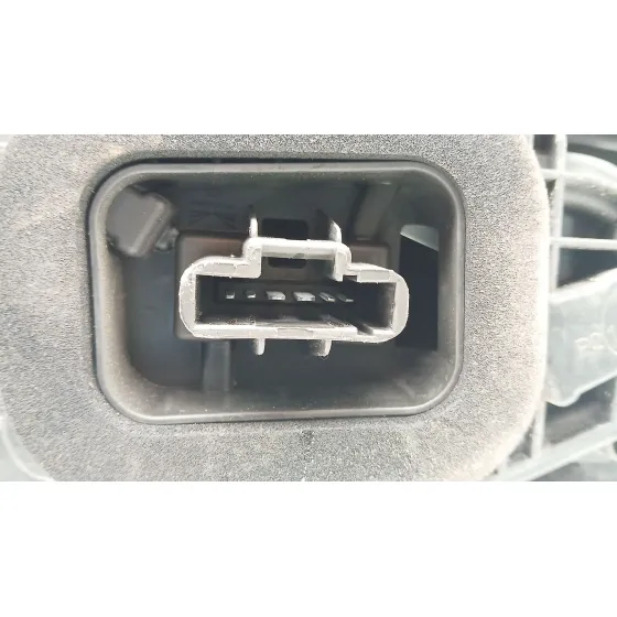 Piloto Trasero Izquierdo para Opel Combo E Tour / Life (K9)