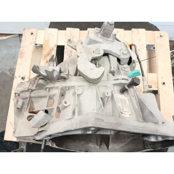 Caja Cambios para Nissan Juke (F15)