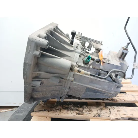Caja Cambios para Nissan Juke (F15)