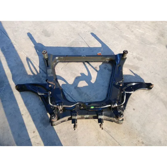 Puente Delantero para Nissan Juke (F15)