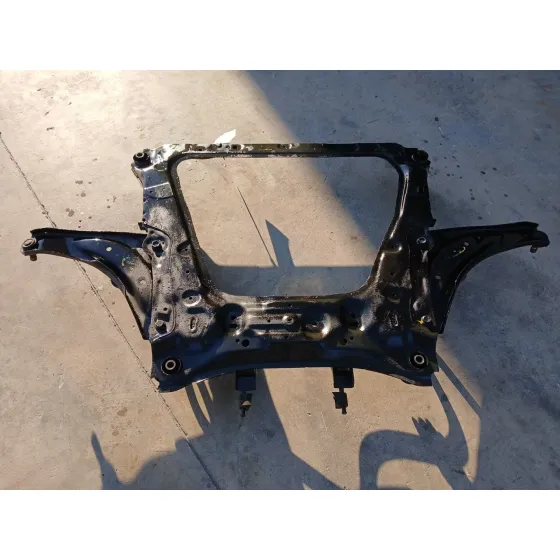 Puente Delantero para Nissan Juke (F15)
