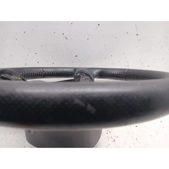 Volante para Nissan Juke (F15)