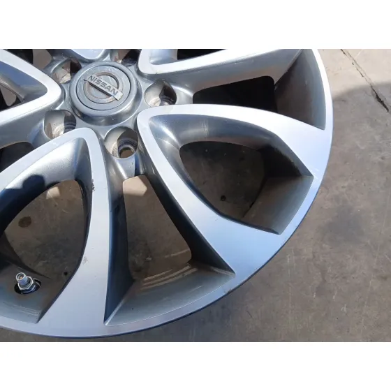 Llanta para Nissan Juke (F15)