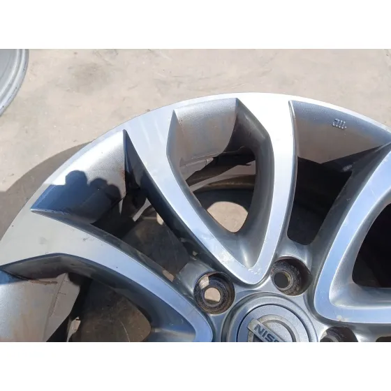 Llanta para Nissan Juke (F15)