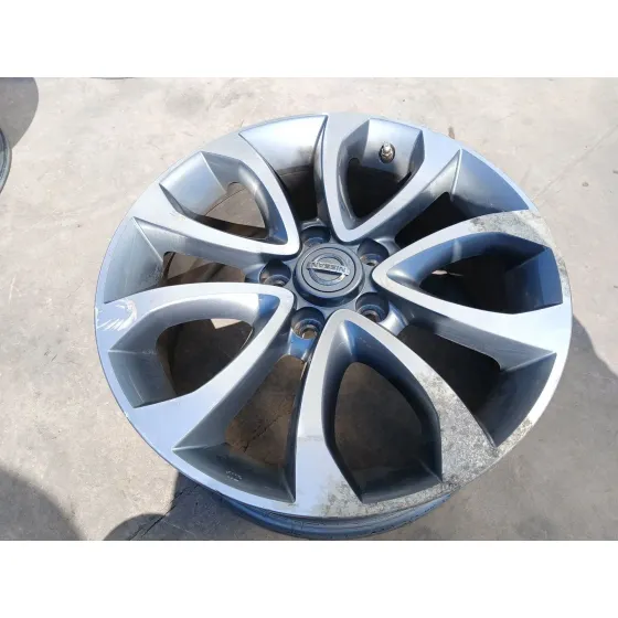 Llanta para Nissan Juke (F15)