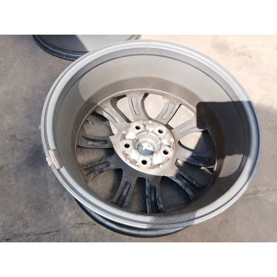 Llanta para Nissan Juke (F15)