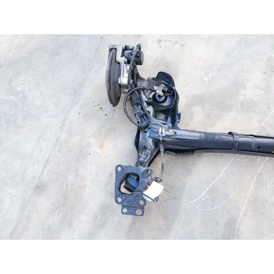 Puente Trasero para Opel Combo E Tour / Life (K9)