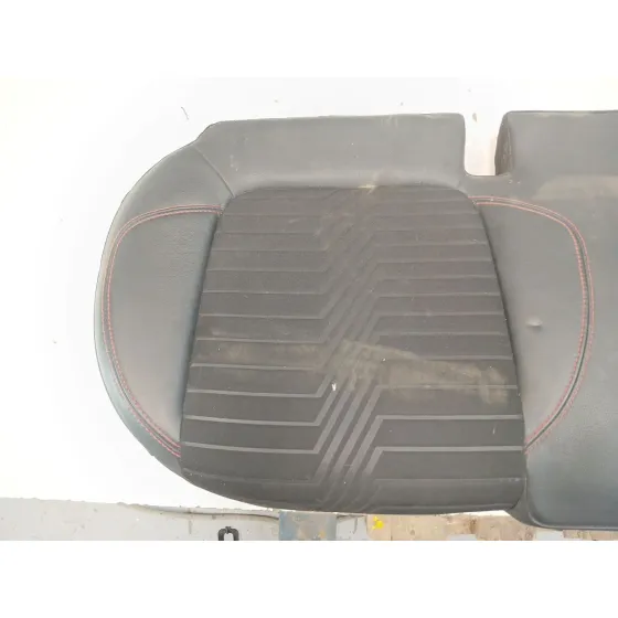 Asientos Traseros para Ford Puma (J2K, Cf7)