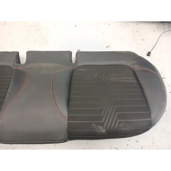 Asientos Traseros para Ford Puma (J2K, Cf7)
