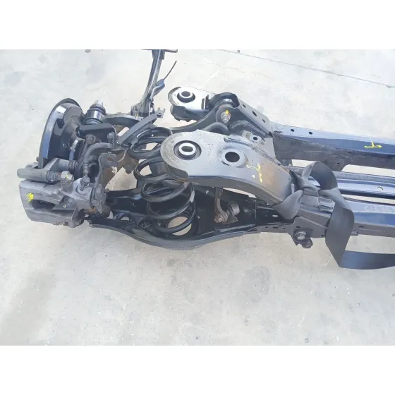 Puente Trasero para Lexus Ct