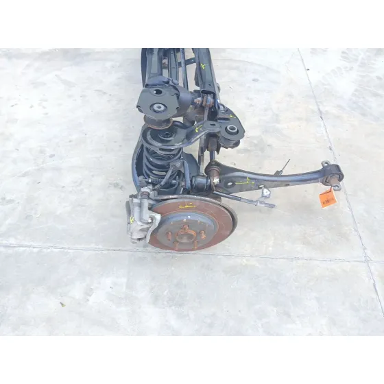 Puente Trasero para Lexus Ct