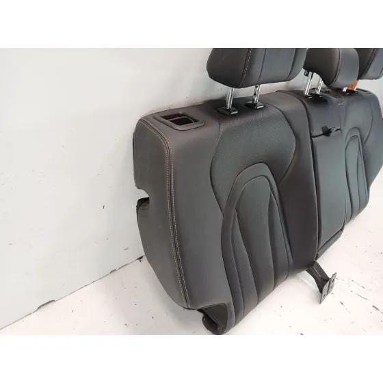 Asientos Traseros para Omoda 5