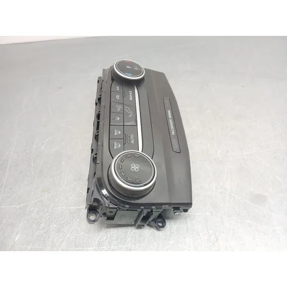 Mando Climatizador para Ford Puma (J2K, Cf7)