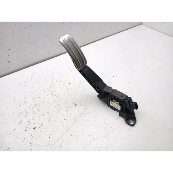 Potenciometro Pedal para Ford Puma (J2K, Cf7)