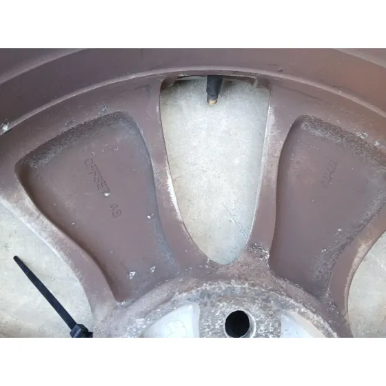 Llanta para Subaru Legacy V (Bm)