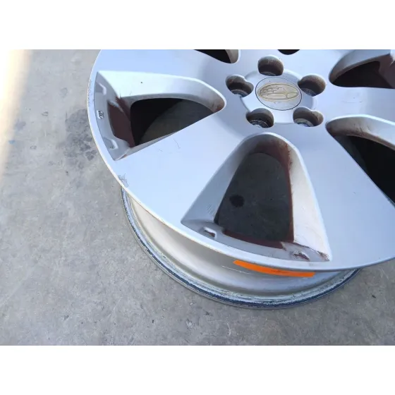 Llanta para Subaru Legacy V (Bm)