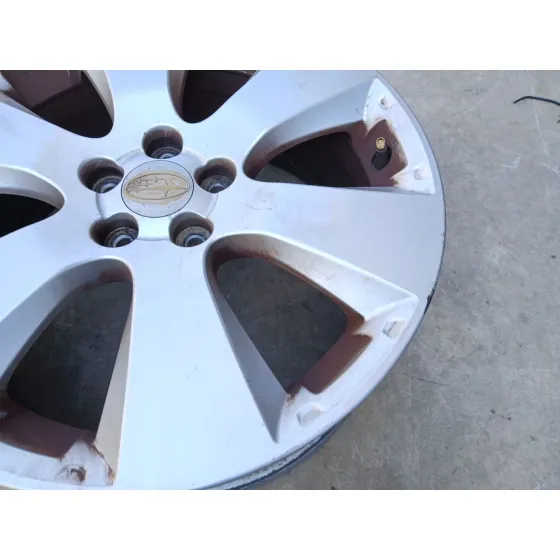 Llanta para Subaru Legacy V (Bm)