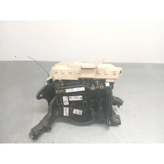 Caja Reles / Fusibles para Kia Xceed (Cd)