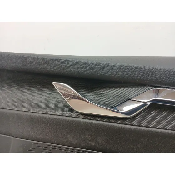 Guarnecido Puerta Delantera Derecha para Skoda Octavia Iv (Nx3, Nn3, Pv3)
