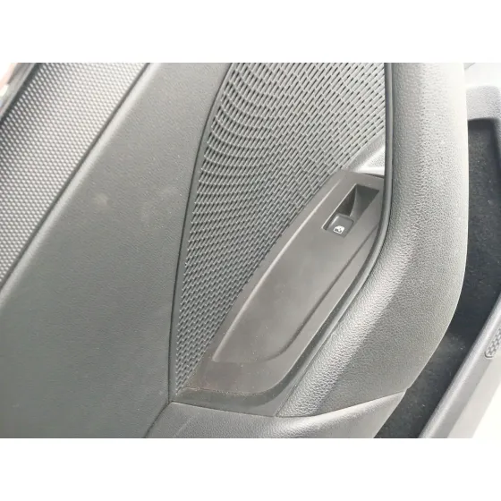 Guarnecido Puerta Trasera Izquierda para Skoda Octavia Iv (Nx3, Nn3, Pv3)