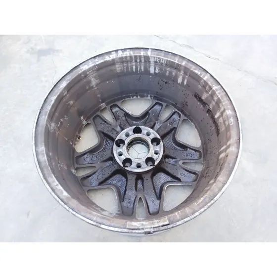 Llanta para Mercedes-Benz Clase S (W220, V220)