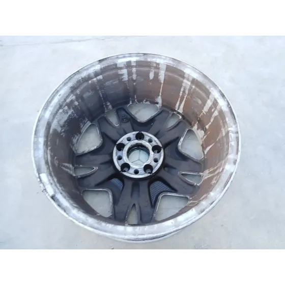 Llanta para Mercedes-Benz Clase S (W220, V220)