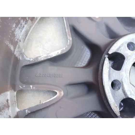 Llanta para Mercedes-Benz Clase S (W220, V220)
