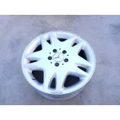 Llanta para Mercedes-Benz Clase S (W220, V220)