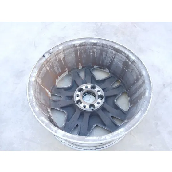 Llanta para Mercedes-Benz Clase S (W220, V220)
