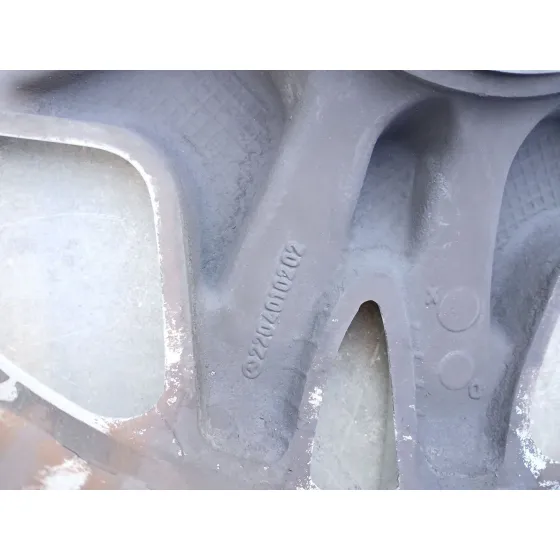 Llanta para Mercedes-Benz Clase S (W220, V220)